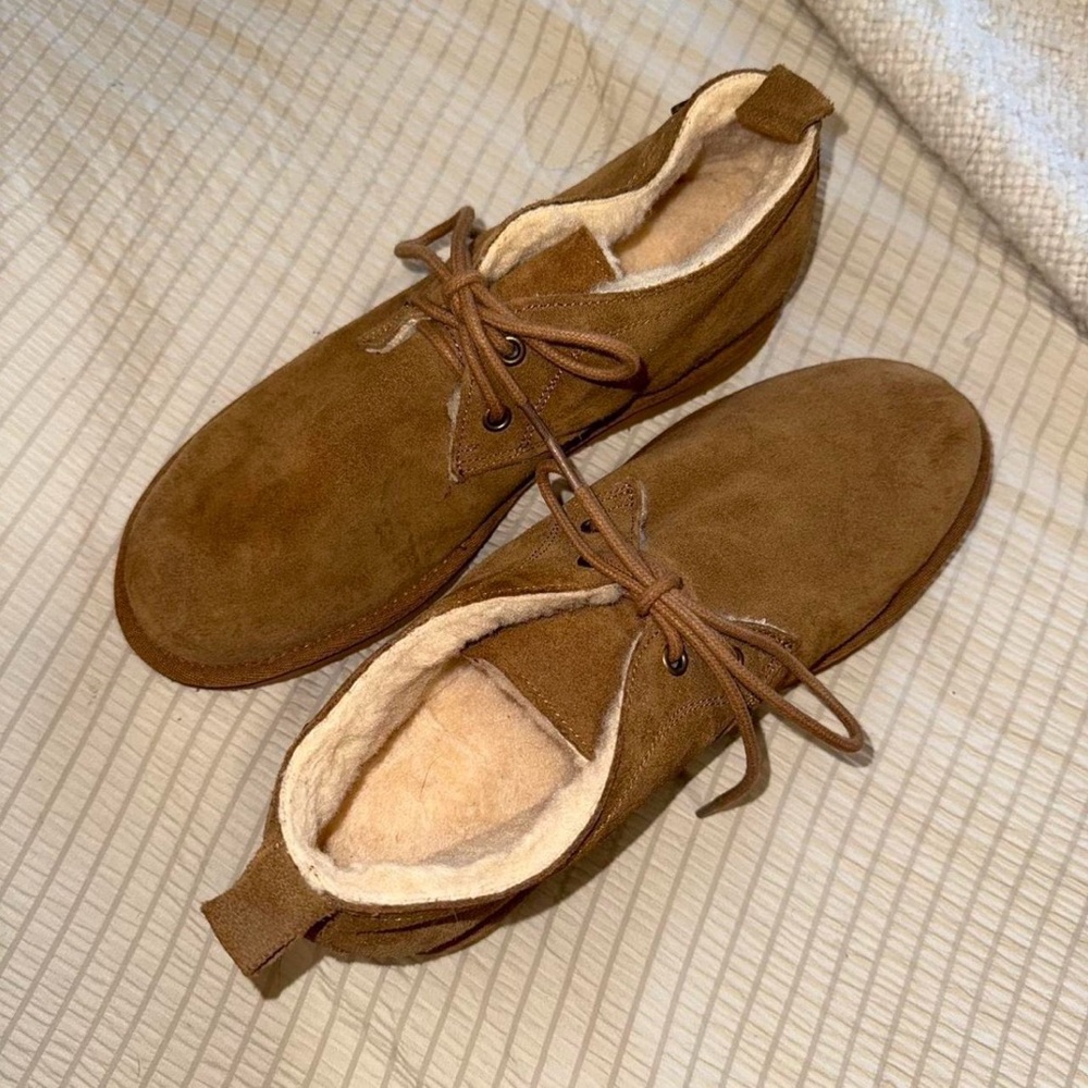 Pawz Chestnut Suede Shearling Lace Up Booties mens 9/wmns 10.5
